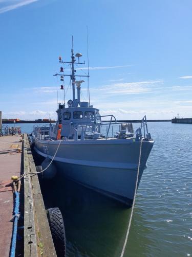 Leer Boat Rental | Ferienwohnung 'bootsferien'