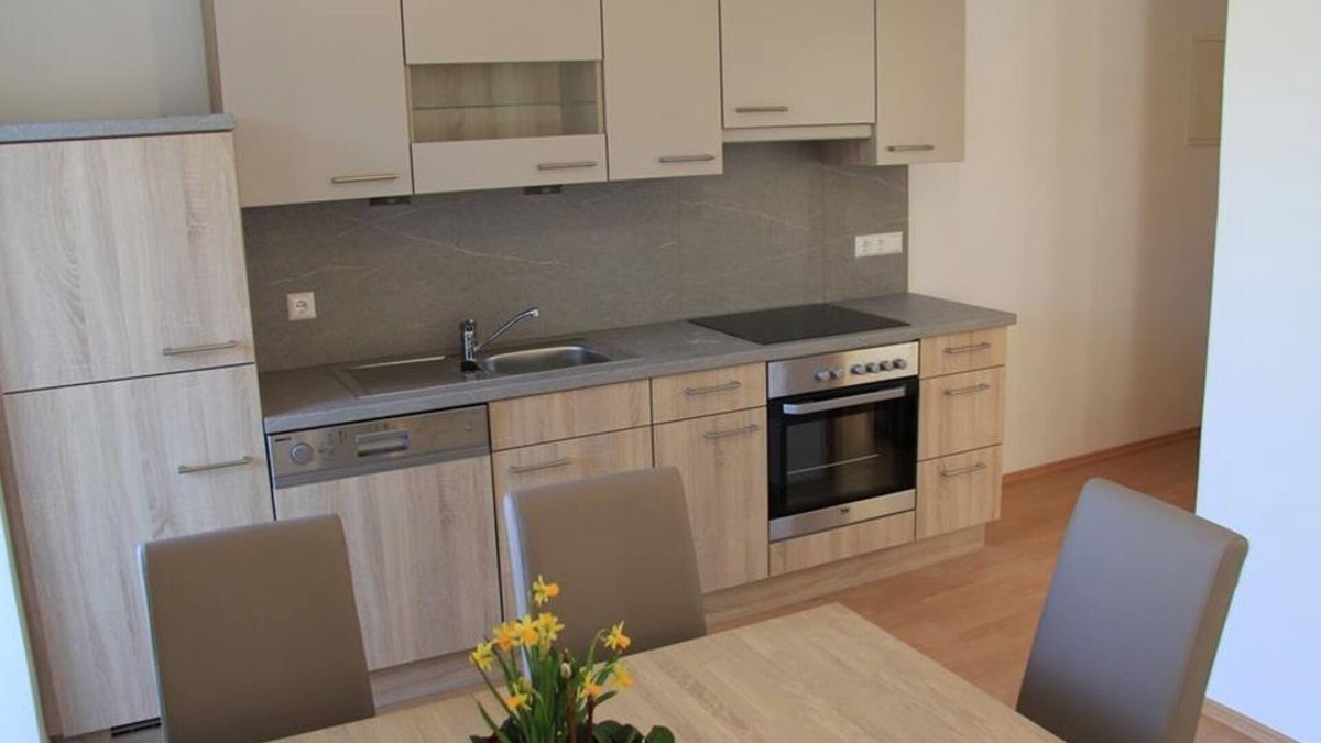Finkenstein am Faaker See Apartment | Ferienwohnung Burgblick - Samonigghof