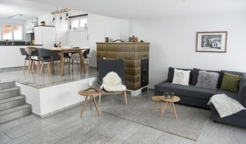 Valbella Apartment | Ferienwohnung Canols für 6 Personen Valbella-Lenzerheide