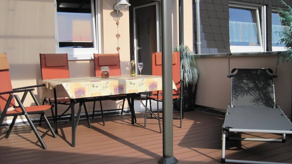 Alken Apartment | Ferienwohnung " Dachterrasse" - B&U Fewo Scherhag