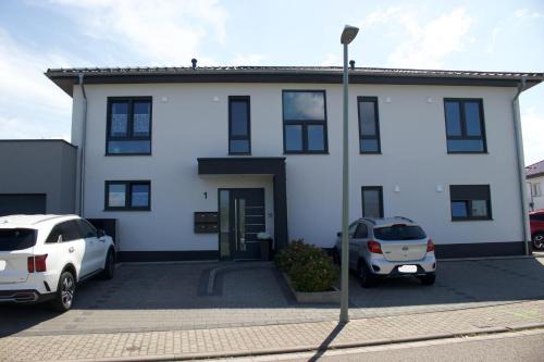 Schwalbach Apartment | Ferienwohnung Dariana Schwalbach/Saar