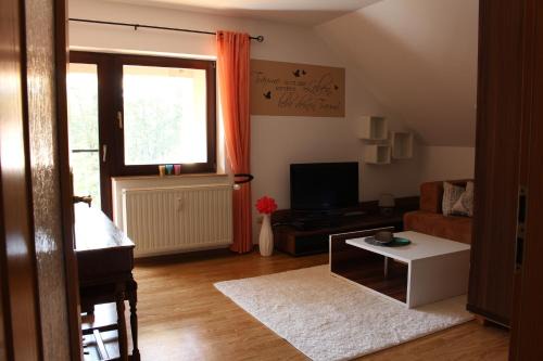 Mernes Apartment | Ferienwohnung Krick