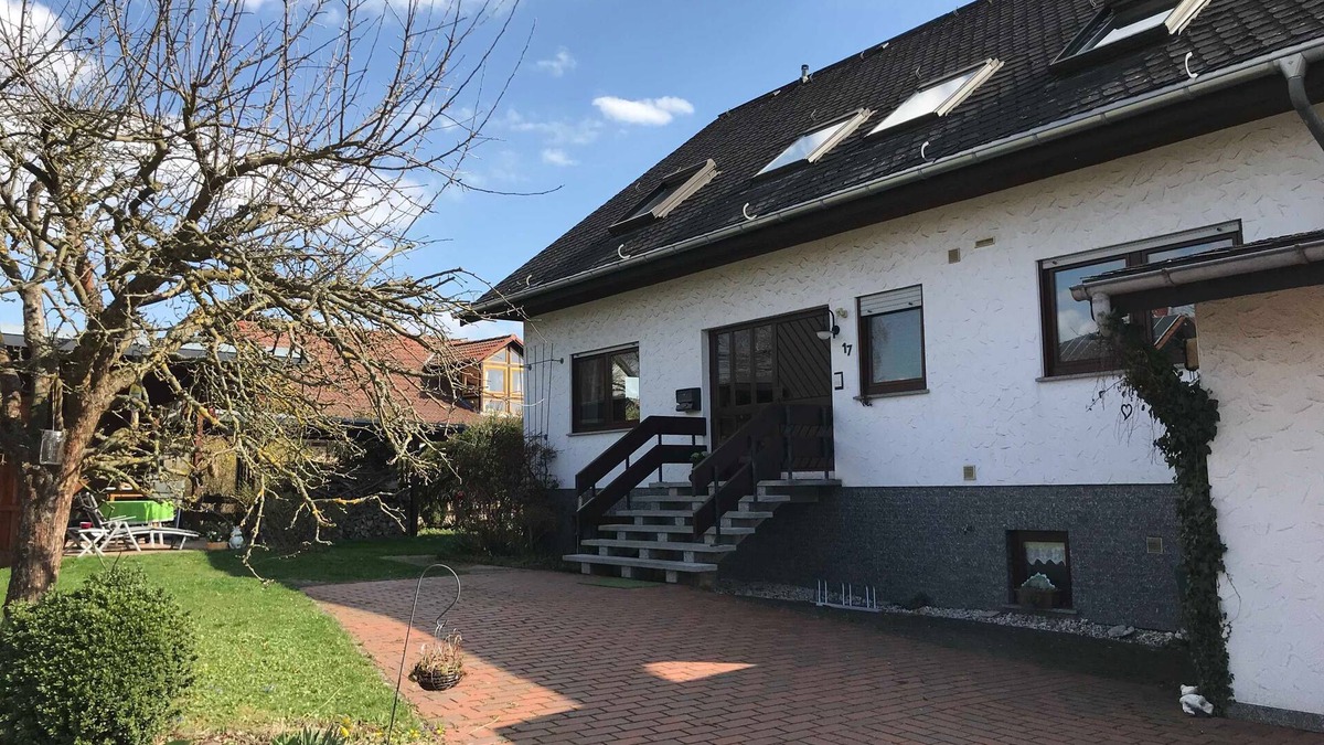 Frankenberg Apartment | Ferienwohnung Teichgelände