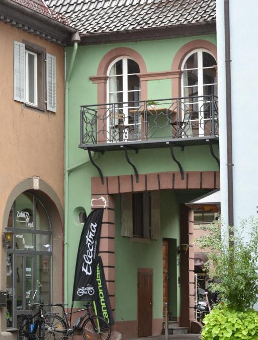 Staufen im Breisgau Apartment | Ferienwohnung im historischen Stadttor
