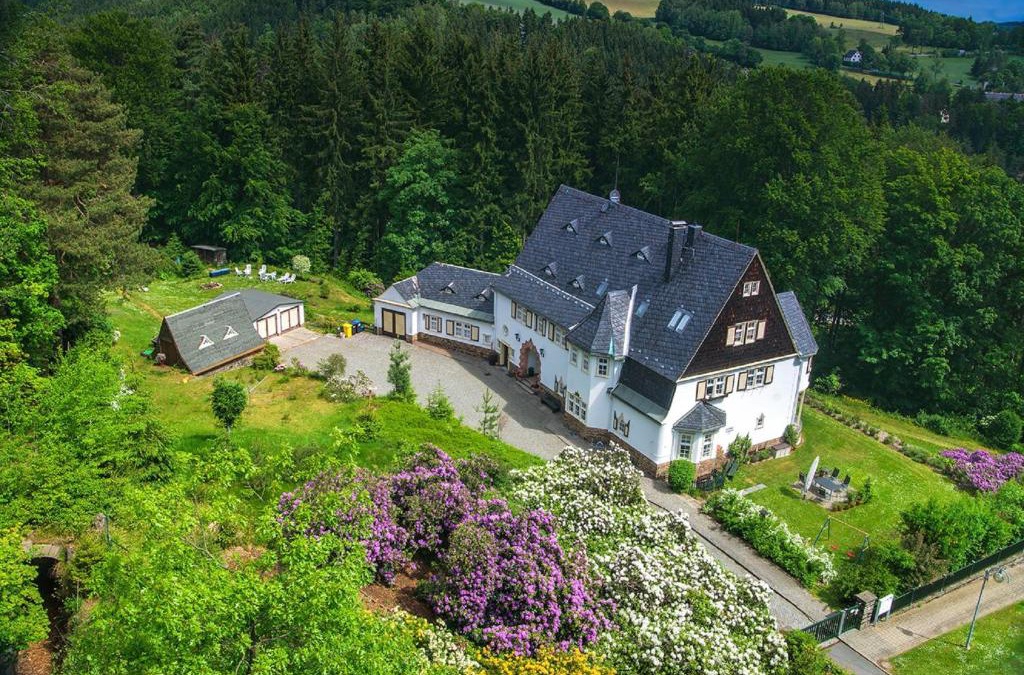 Thermalbad Wiesenbad Apartment | Ferienwohnungen im Landhaus Wiesenbad
