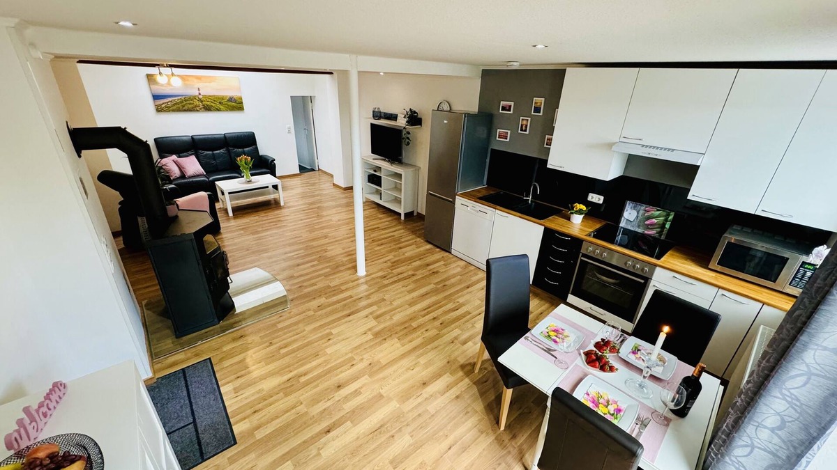 Stein Apartment | Ferienwohnung Deich und Meer - Direkt an der Ostsee an Deich und Meer