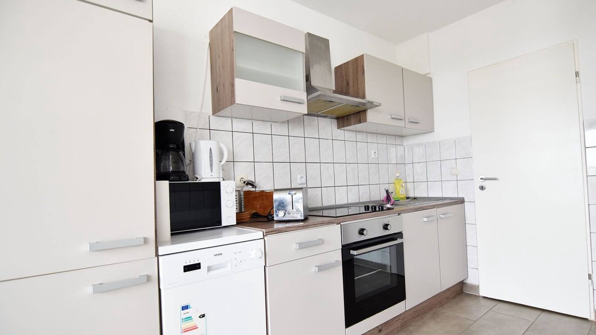 Hochheide Apartment | Ferienwohnung Duisburg Du03, 84qm, 2 Schlafzimmer, 1 Wohnzimmer, Max. 7 Personen
