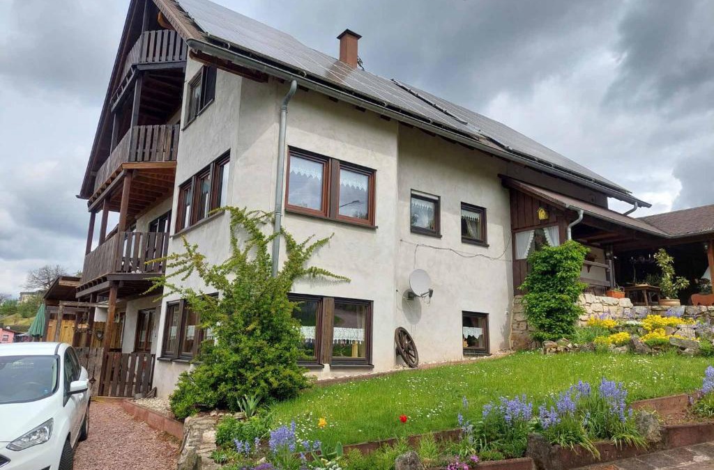 Wadern Apartment | Ferienwohnung Eisbach Lamas