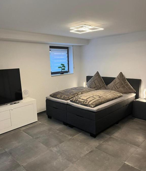 Flittard Apartment | Ferienwohnung Emilia