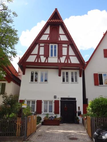 Old Town Apartment | Ferienwohnung Eulenloch