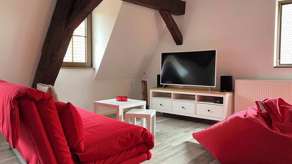 Lauf an der Pegnitz Apartment | Ferienwohnung für 2 Personen Separatem Schlafzimmer