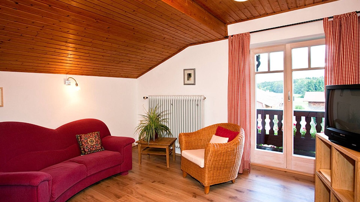 Inzell Apartment | Ferienwohnung für 4 Personen mit Balkon, 2 Schlafzimmer, 70 m²