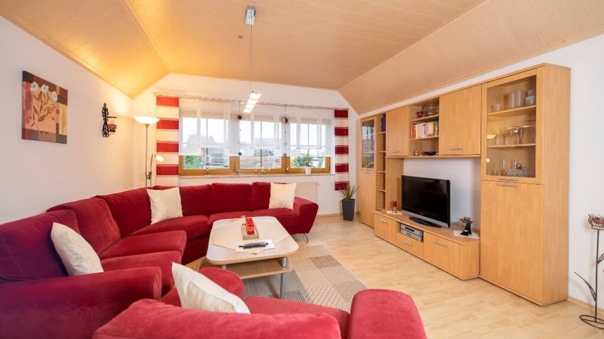 Moosbach Apartment | Ferienwohnung für 5 Personen mit Balkon