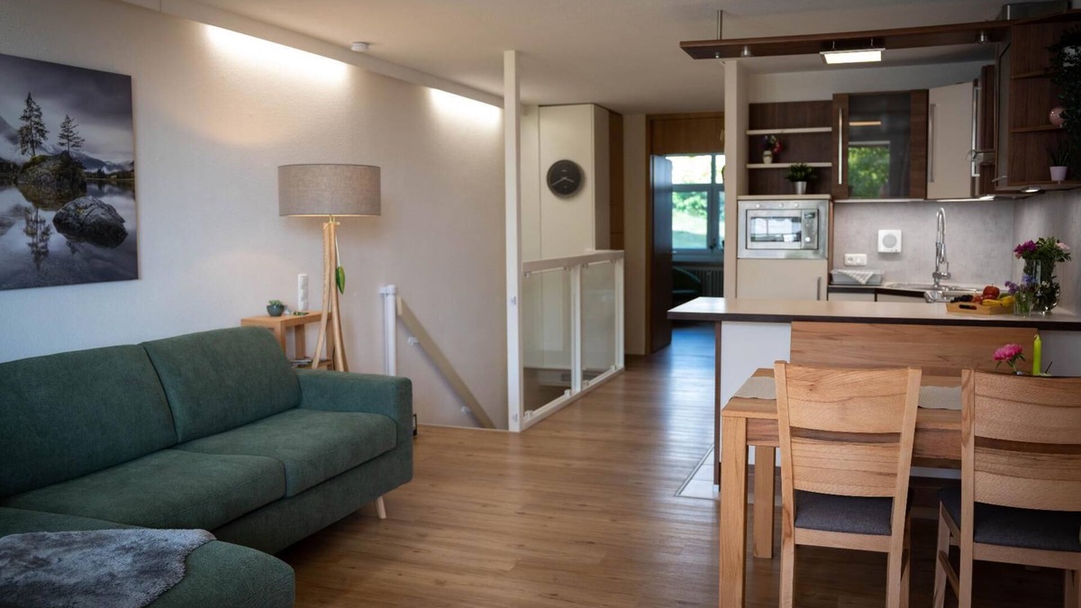 Sankt Englmar Apartment | Ferienwohnung für 4 Personen mit Balkon und Küche