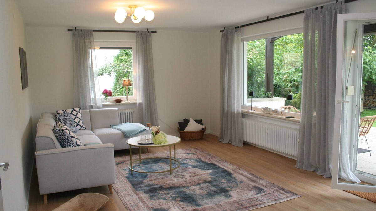 Marquartstein Apartment | Ferienwohnung Flori mit Zwei Schlafzimmern 75 qm
