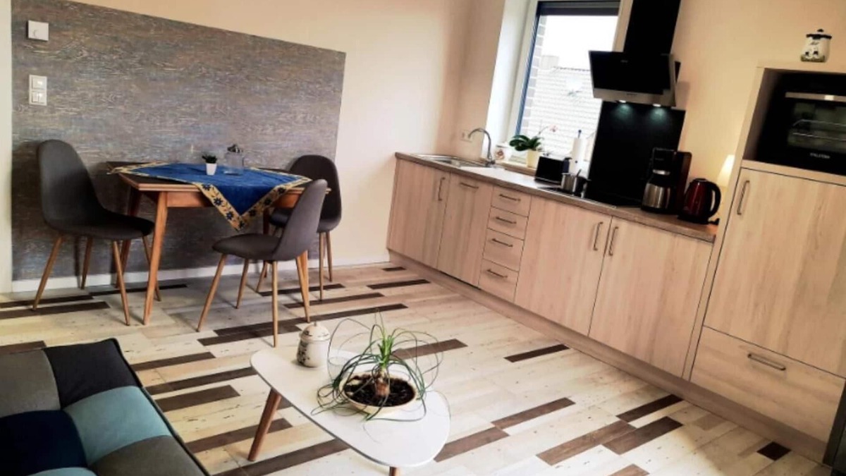 Friesoythe Apartment | Ferienwohnung "flora"