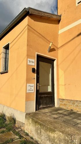 Buttelstedt Apartment | Ferienwohnung Freund & Berndt
