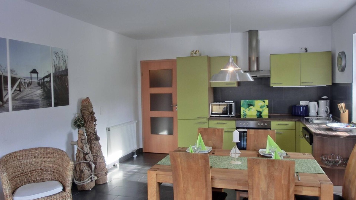 Graal Mueritz Apartment | Ferienwohnung G8 - Strandnahe 3-zimmer-fewo im 1.og mit 2 Schlafzimmern und Wlan