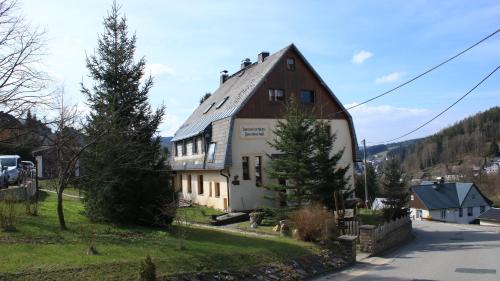 Pobershau Apartment | Ferienwohnung Gläser