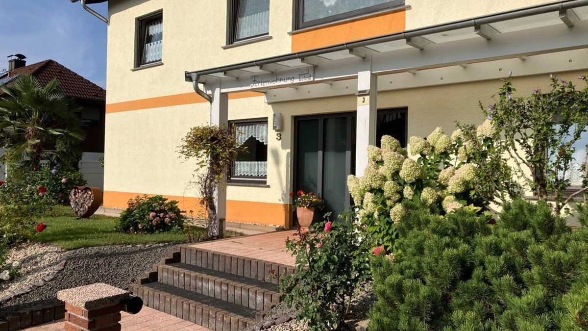Silz Apartment | Ferienwohnung Glaser - apartment/apartment, shower and bath, WC, 1 bedroom