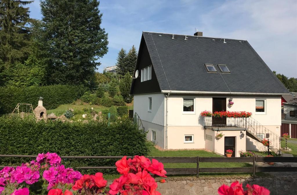 Geising Apartment | Ferienwohnung Grieser