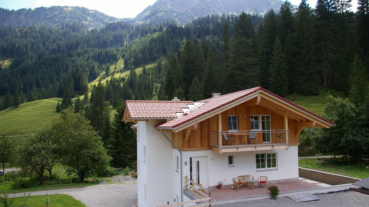 Nesselwaengle Apartment | Ferienwohnung Guem 2 Personen