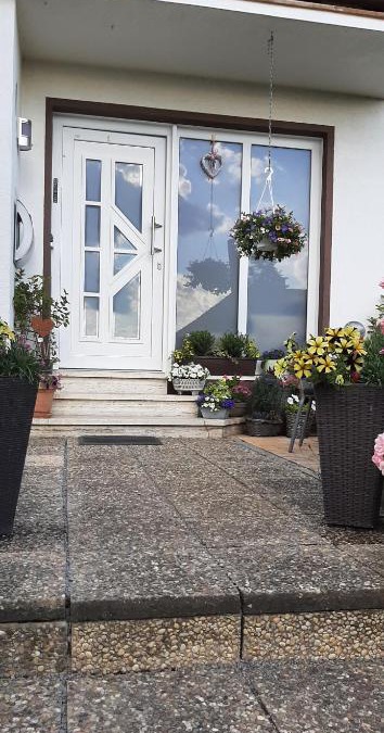 Andernach Apartment | Ferienwohnung Gutowski