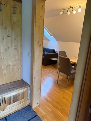 Thannhausen Apartment | Ferienwohnung Harrer