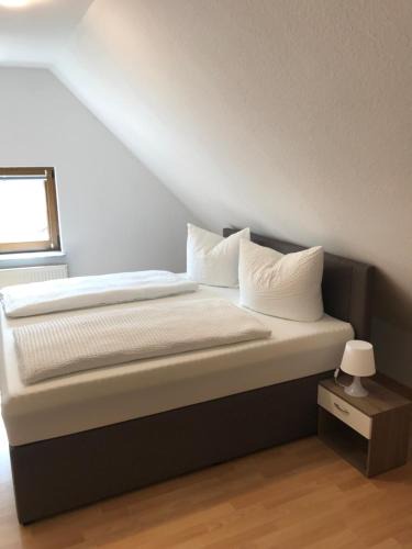 Holzkirchen Apartment | Ferienwohnung Haus Maja
