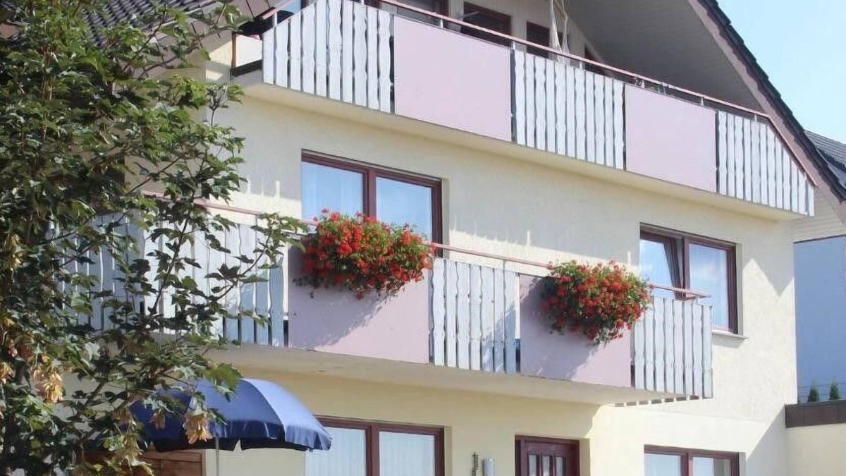 Tengen Apartment | Ferienwohnung Haus Wannenberg