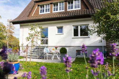 Detmold Apartment | Ferienwohnung Hellberg