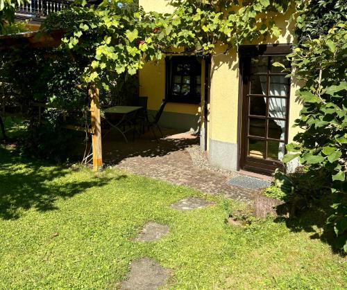 Duerrroehrsdorf-Dittersbach Apartment | Ferienwohnung Hubertus
