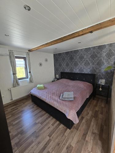 Michelstadt Apartment | Ferienwohnung Ilkas Inn