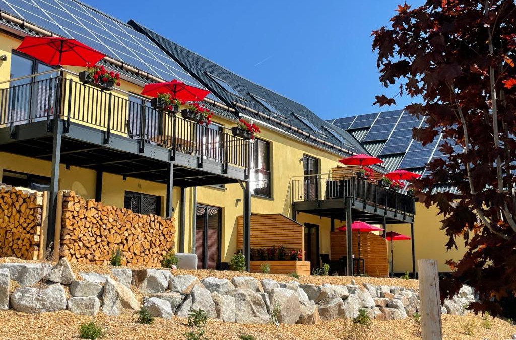 Feilitzsch Apartment | Ferienwohnung im Chaletstil Bergloft 115 qm Wellness Fitness Sauna Bergrödelhof