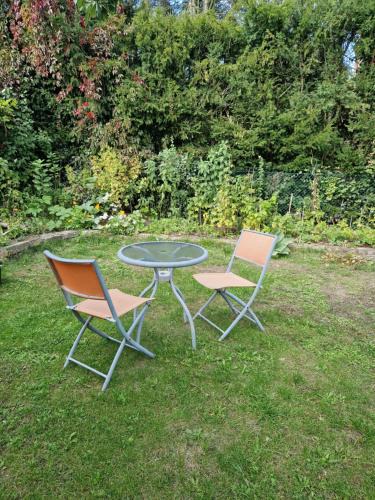 Steglitz Apartment | Ferienwohnung im Grünen