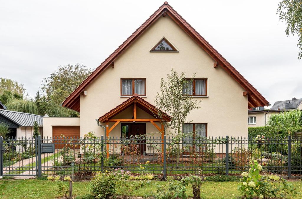 Oberhavel Apartment | Ferienwohnung im grünen Mühlenbeck-nahe Berlin