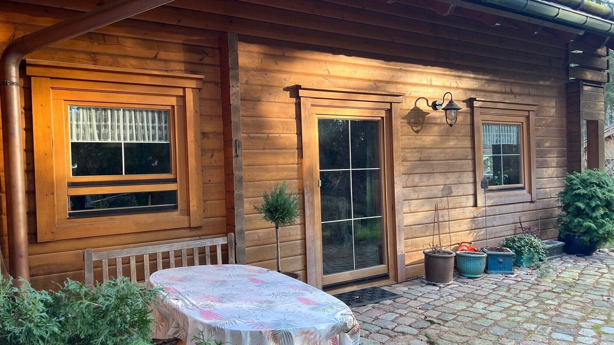Wandlitz Apartment | Ferienwohnung im Holzhaus, 5-10 Min. vom Schönen Wandlitzsee Entfernt