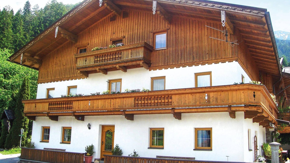 Hart im Zillertal Apartment | Ferienwohnung in Fuegen