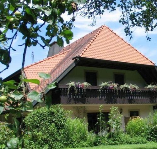 Horben Apartment | Ferienwohnung in Horben mit Großem Garten