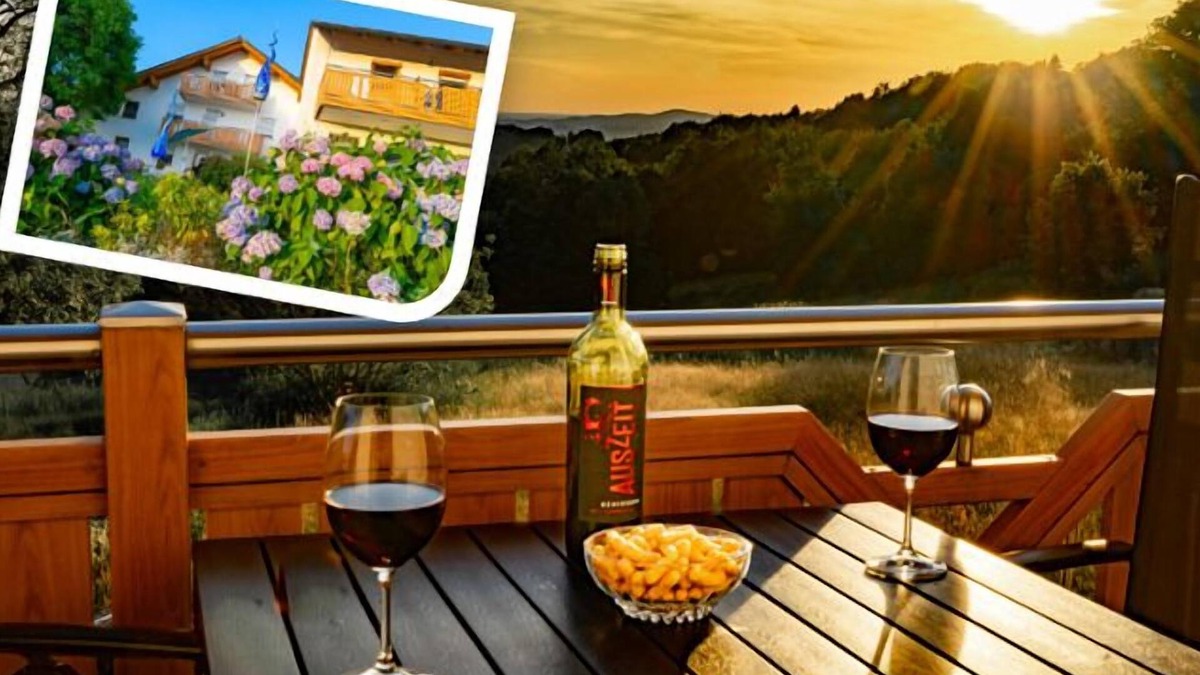 Zenting Apartment | Ferienwohnung Jagersitz mit Balkon