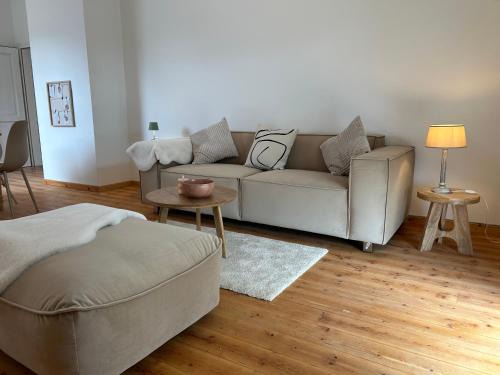 Zulpich Apartment | Ferienwohnung Jung