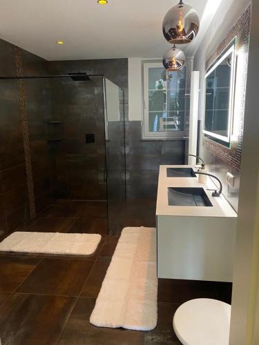 Naumburg Apartment | Ferienwohnung Könitz, Ilschen