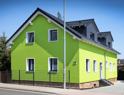 Großdeuben Apartment | Ferienwohnung "Kleine Auszeit" EG-R