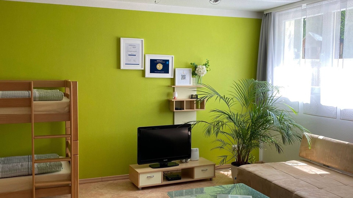 Rust Apartment | Ferienwohnung Koch - 12-15 minutes walk to Europa-Park, pets are not allowed