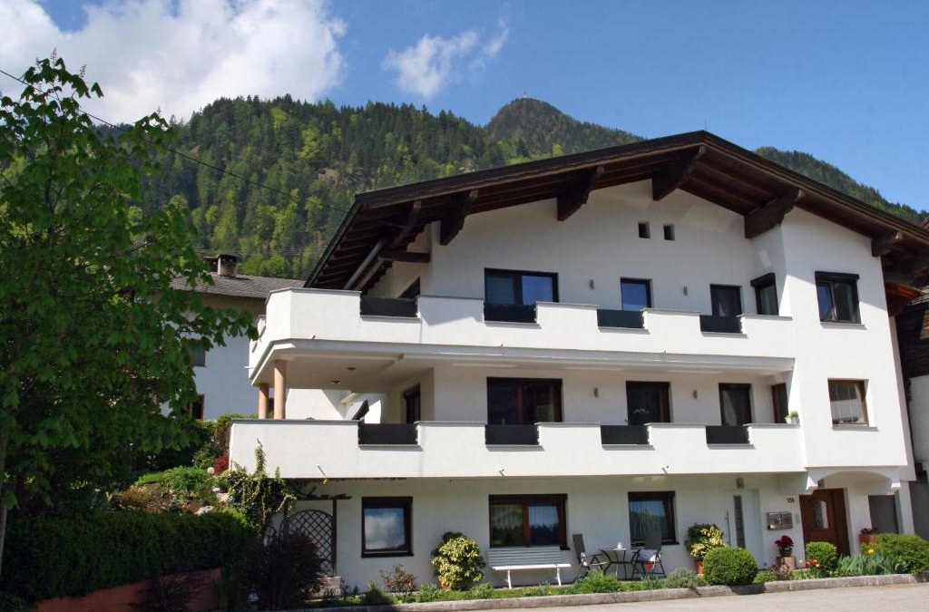 Schlitters Apartment | Ferienwohnung Kreidl