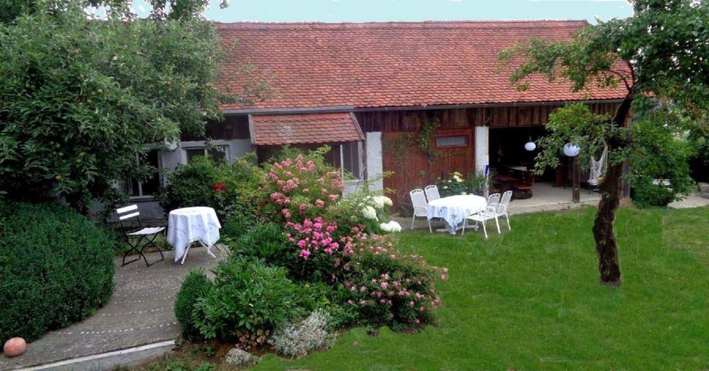 Thanstein Apartment | Ferienwohnung Kuschel