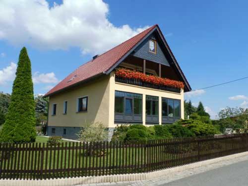 Großerkmannsdorf Apartment | Ferienwohnung Lehnert