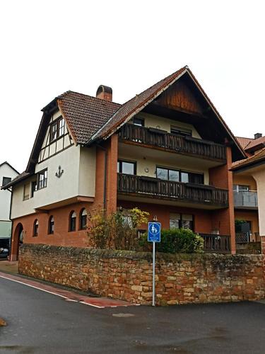 Grosswallstadt Apartment | Ferienwohnung Marell