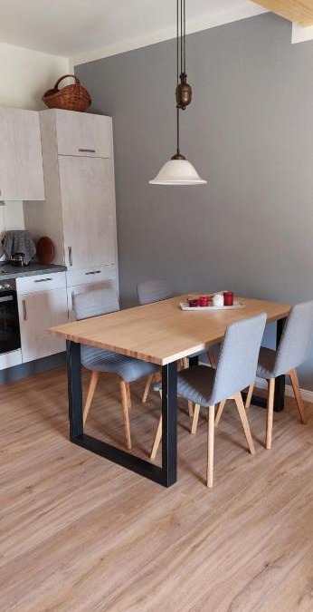 Ahrenviol Apartment | Ferienwohnung Matzibarg