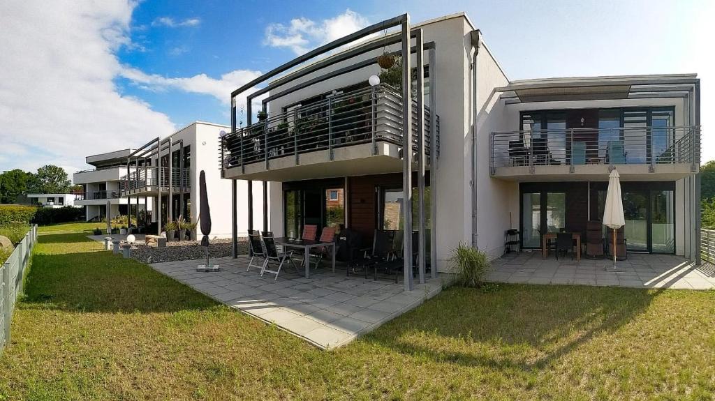 Altefaehr Apartment | Ferienwohnung MeerBlick OG